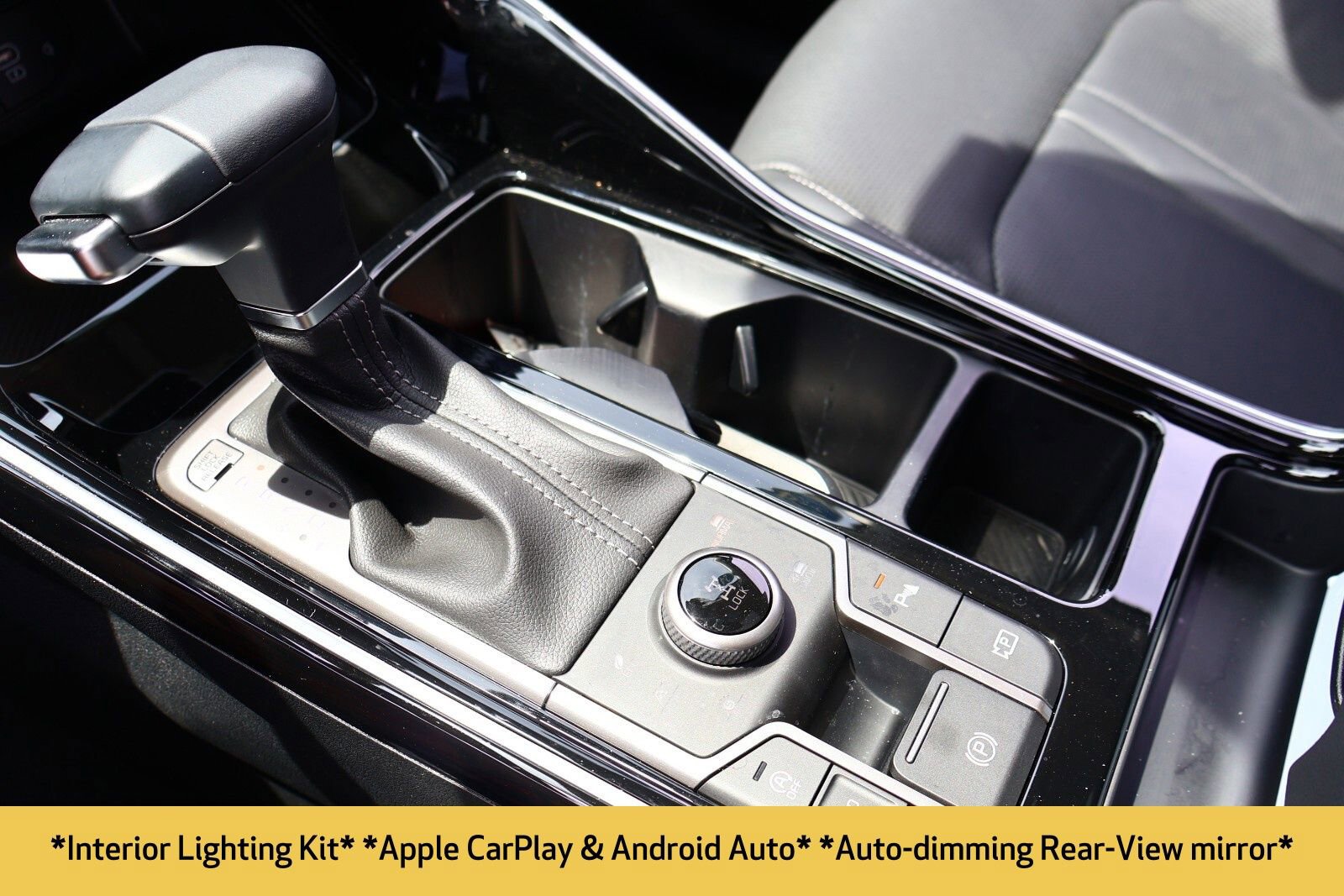 Used 2024 Kia Sorento SX image 10