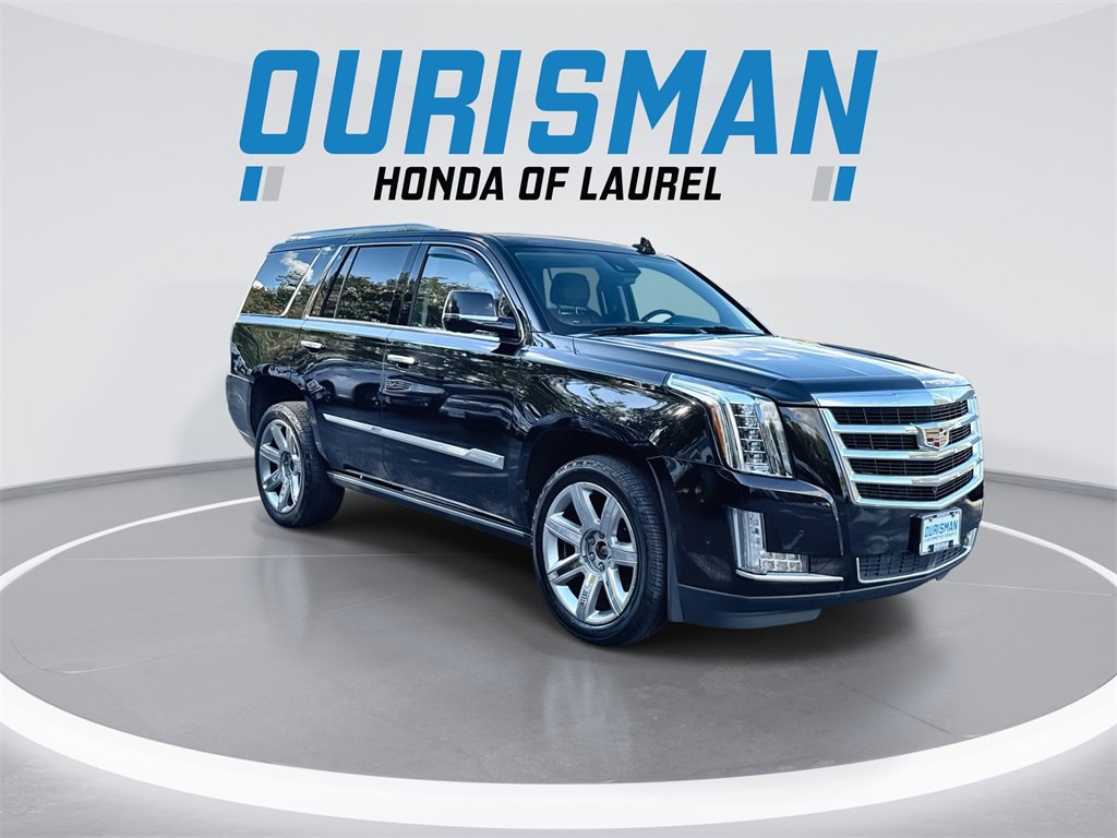 Used 2020 Cadillac Escalade Premium Luxury image 2