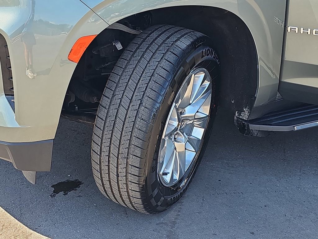 Used 2024 Chevrolet Tahoe Premier RWD image 34