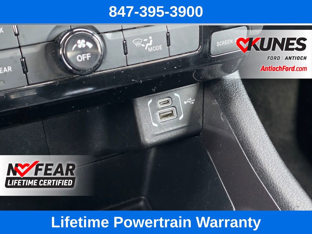 Used 2025 Jeep Compass Latitude image 50