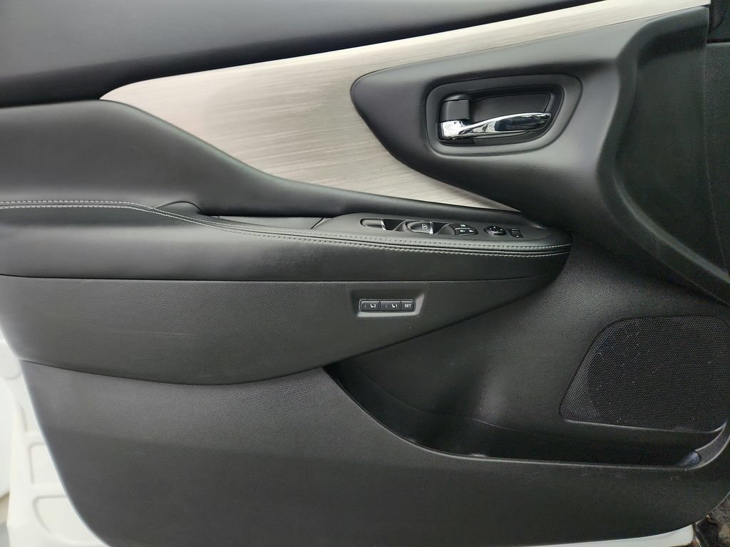 Used 2017 Nissan Murano SL AWD/4WD image 27