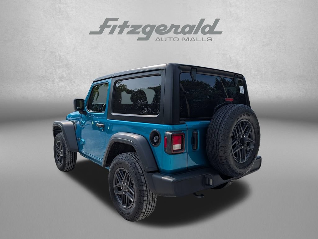 Used 2024 Jeep Wrangler Sport AWD/4WD image 8