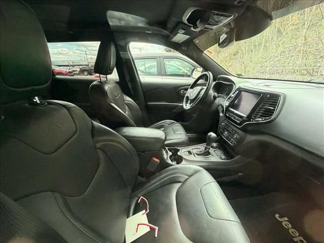 Used 2021 Jeep Cherokee High Altitude image 3