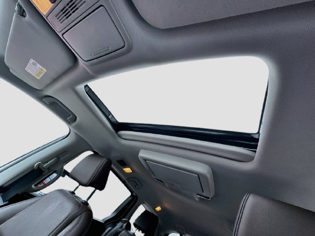 Used 2025 Honda Odyssey Touring image 19