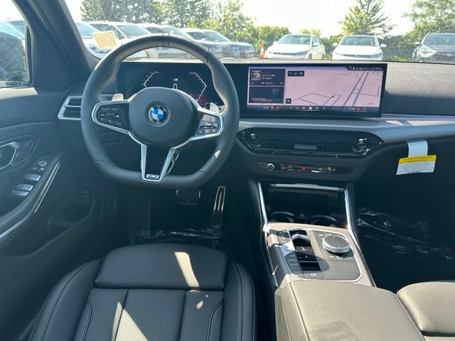New 2026 BMW 330i xDrive Sedan w/ M Sport Package AWD/4WD image 15