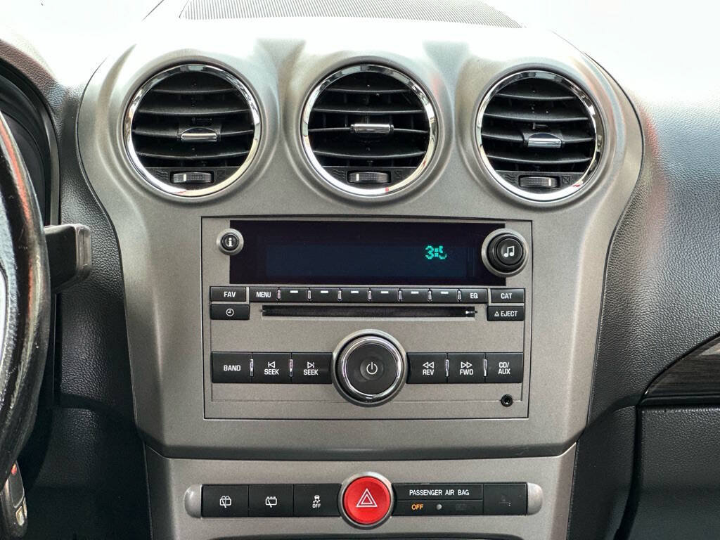 Used 2014 Chevrolet Captiva Sport LT FWD image 13