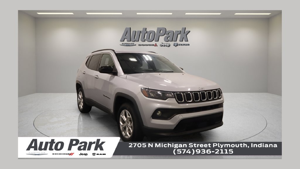 Certified 2024 Jeep Compass Latitude AWD/4WD image 1