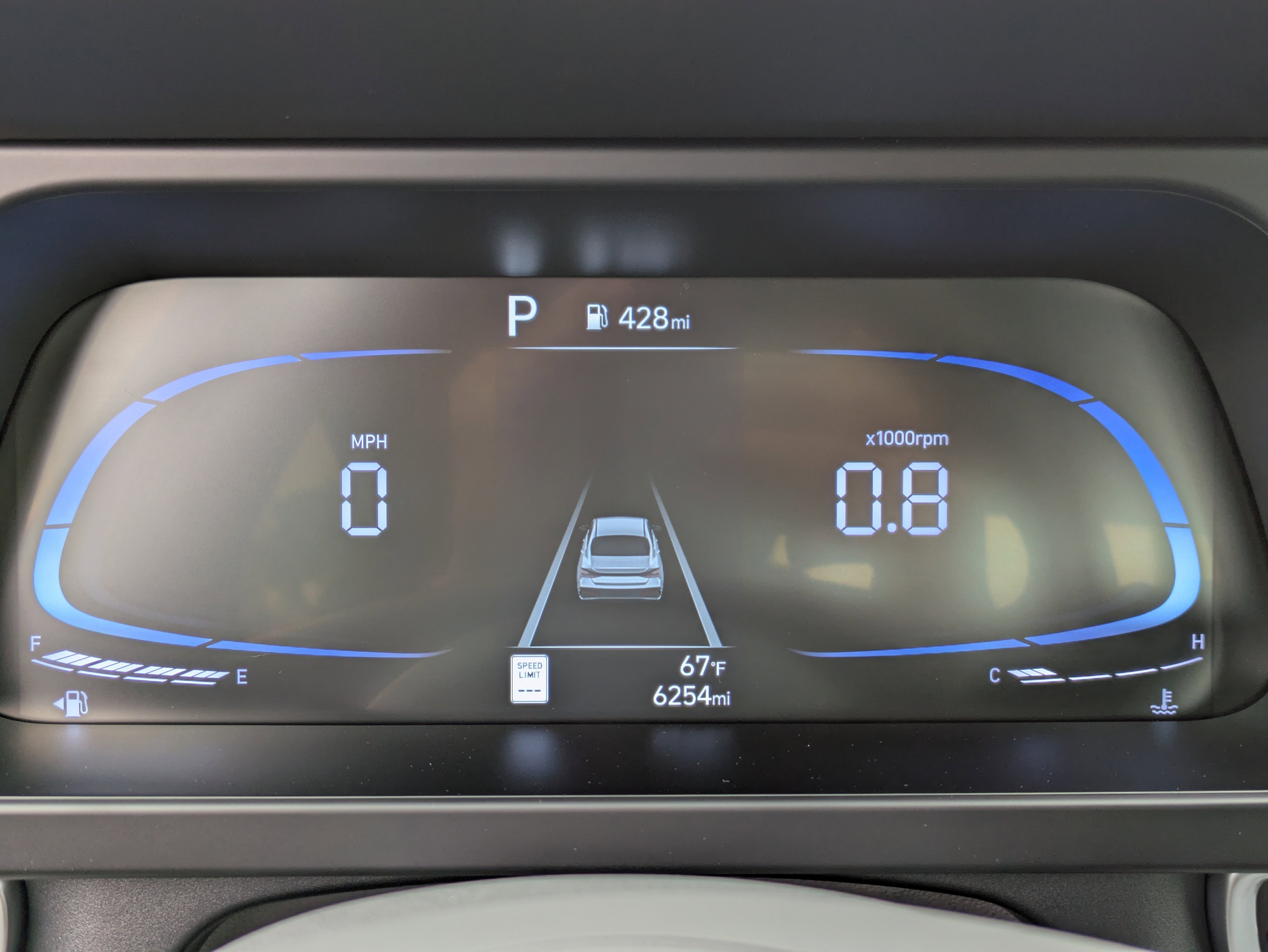 Certified 2025 Hyundai Elantra Sport image 24