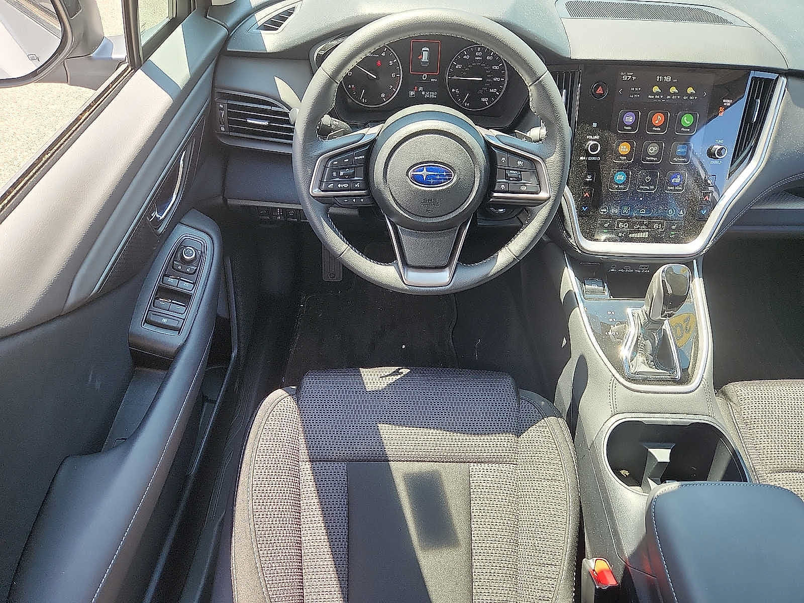 Used 2025 Subaru Outback Premium AWD/4WD image 12