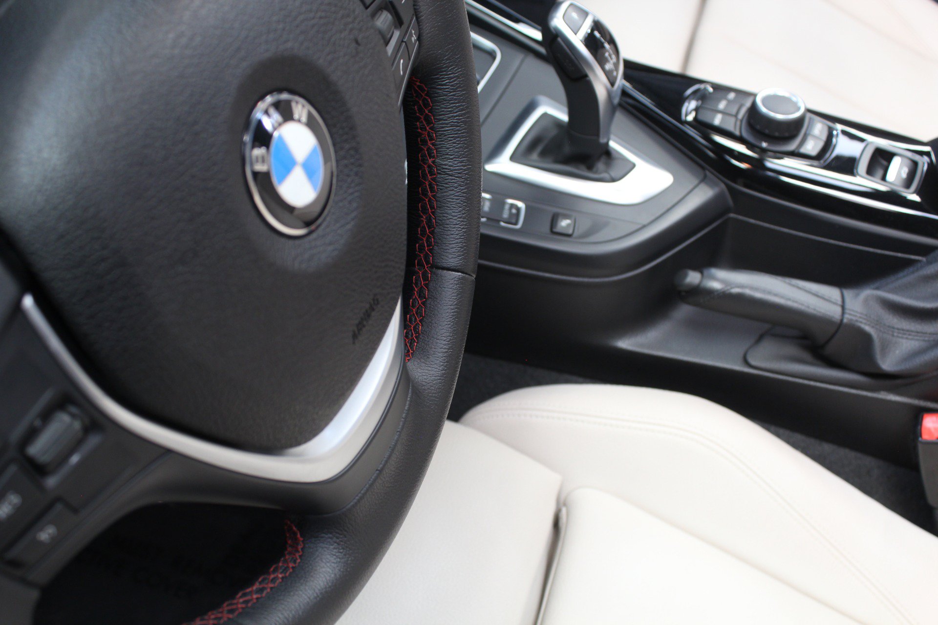Used 2018 BMW 230i Convertible RWD image 55