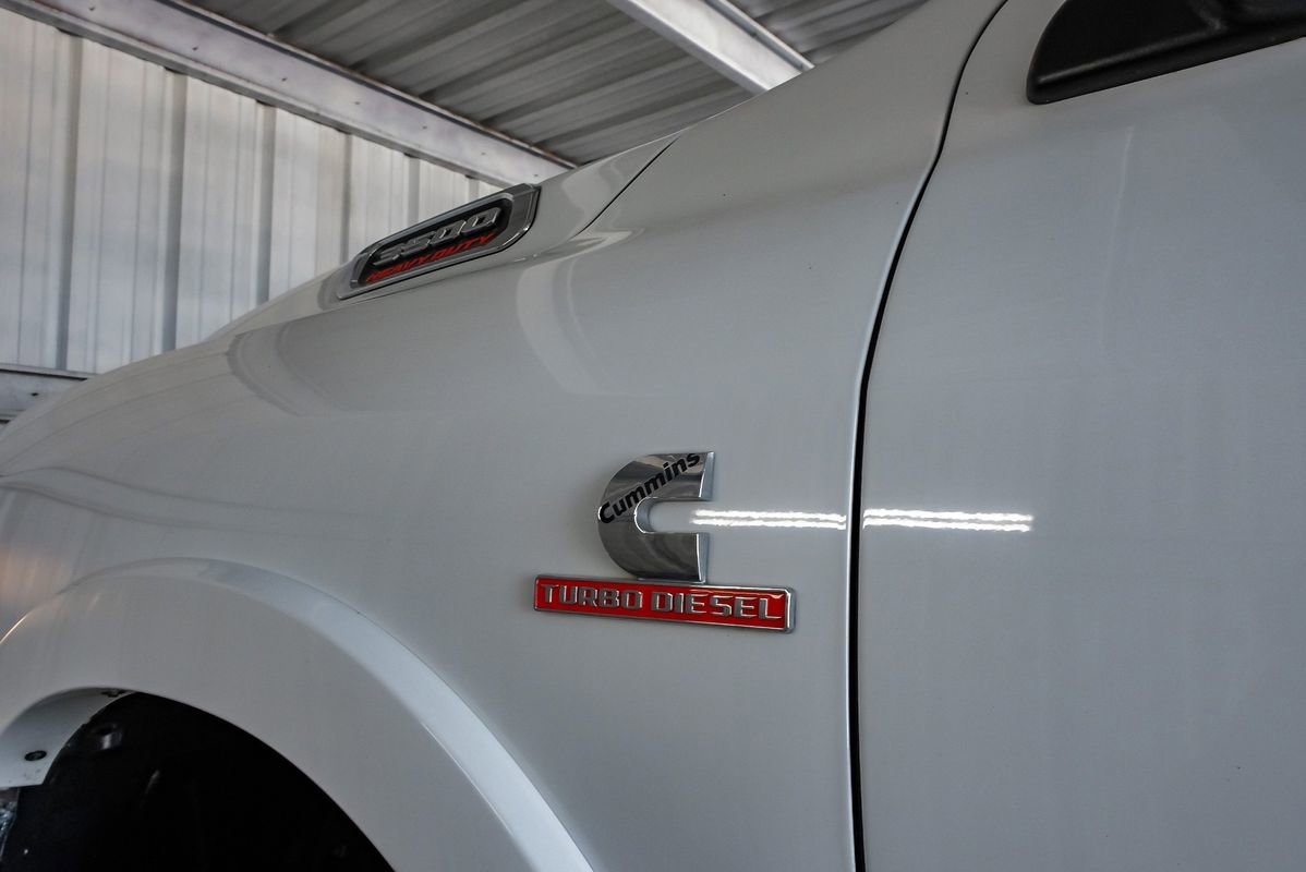 Used 2022 RAM 3500 Tradesman w/ Chrome Appearance Group image 54