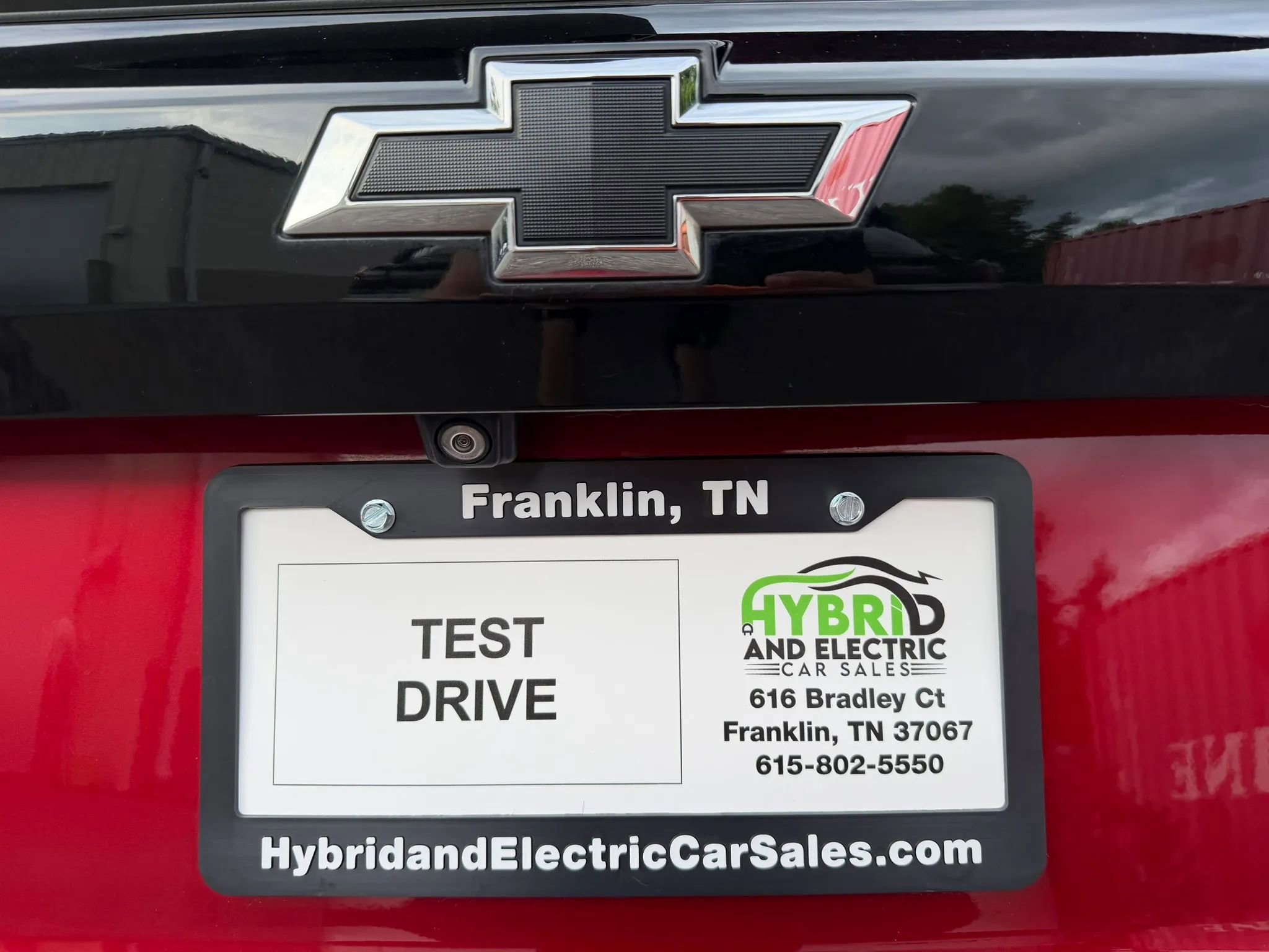 Used 2022 Chevrolet Bolt LT w/ Infotainment Package FWD image 4