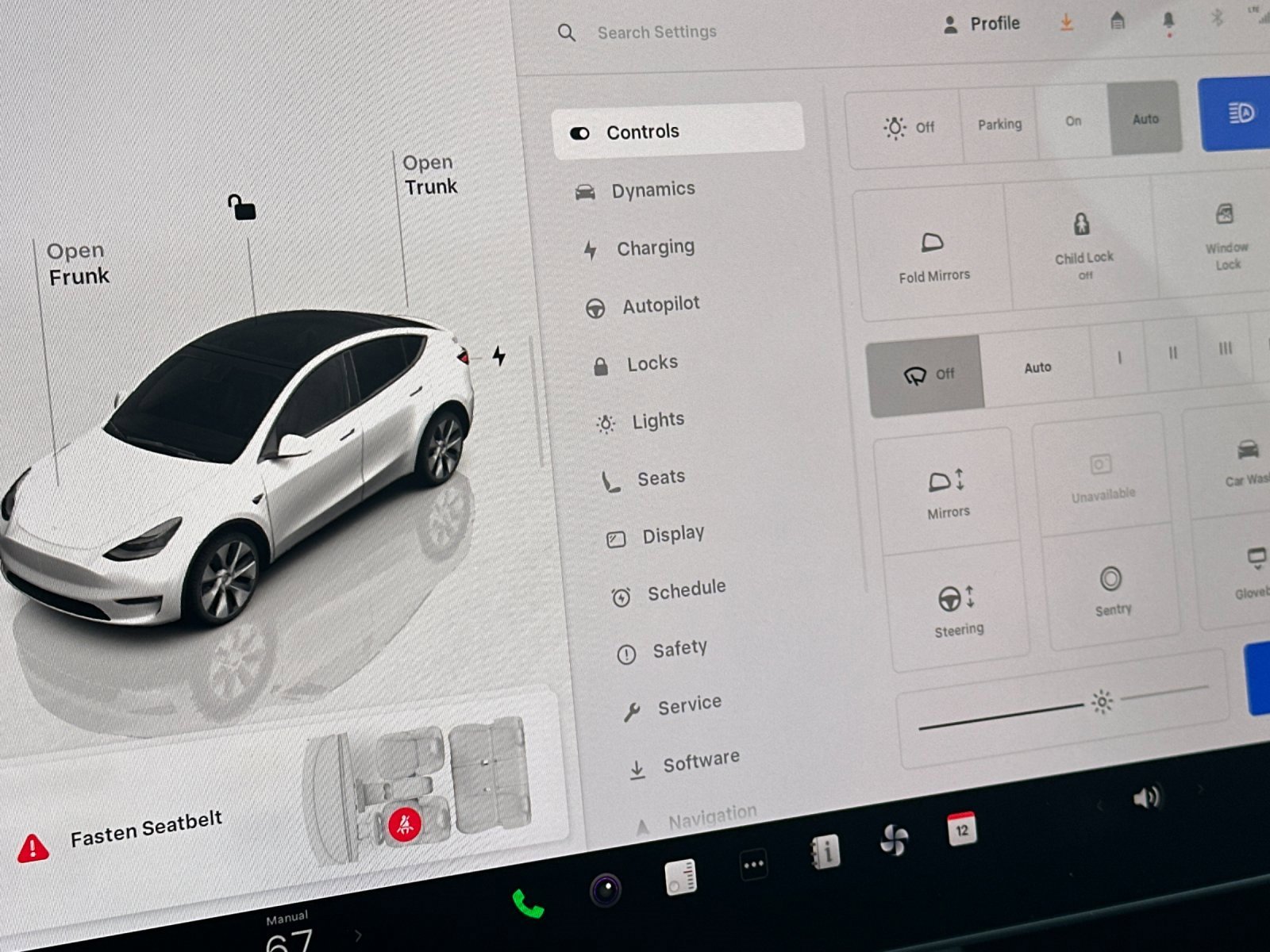 Used 2023 Tesla Model Y Long Range image 21