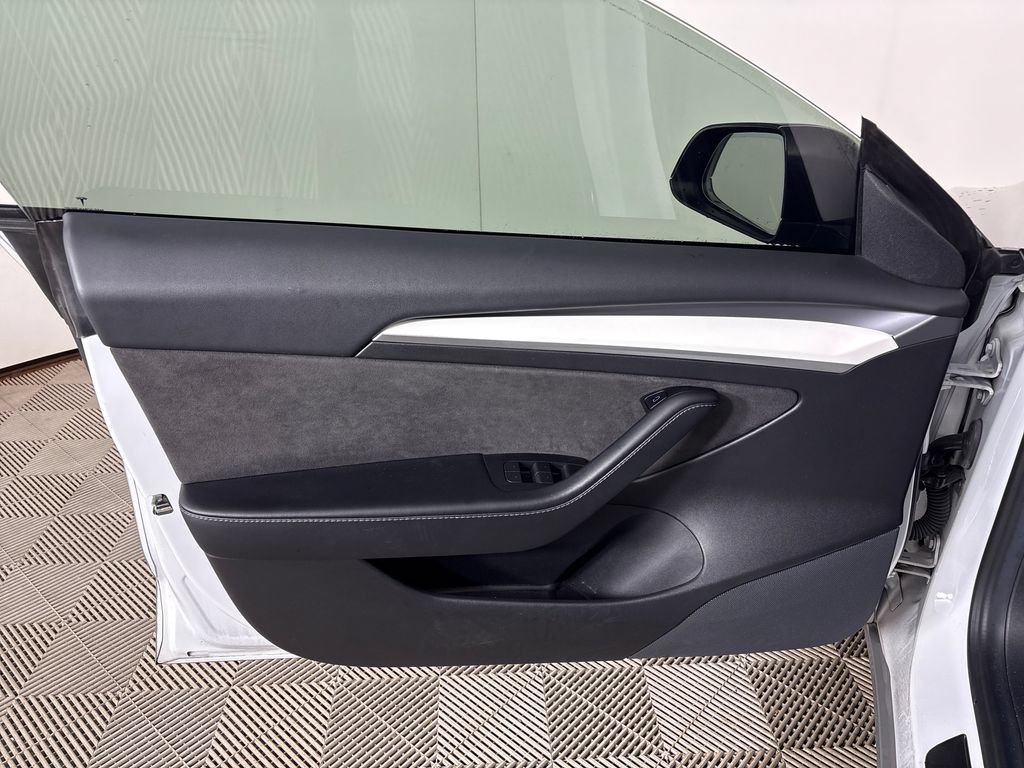 Used 2021 Tesla Model 3 Long Range AWD/4WD image 13
