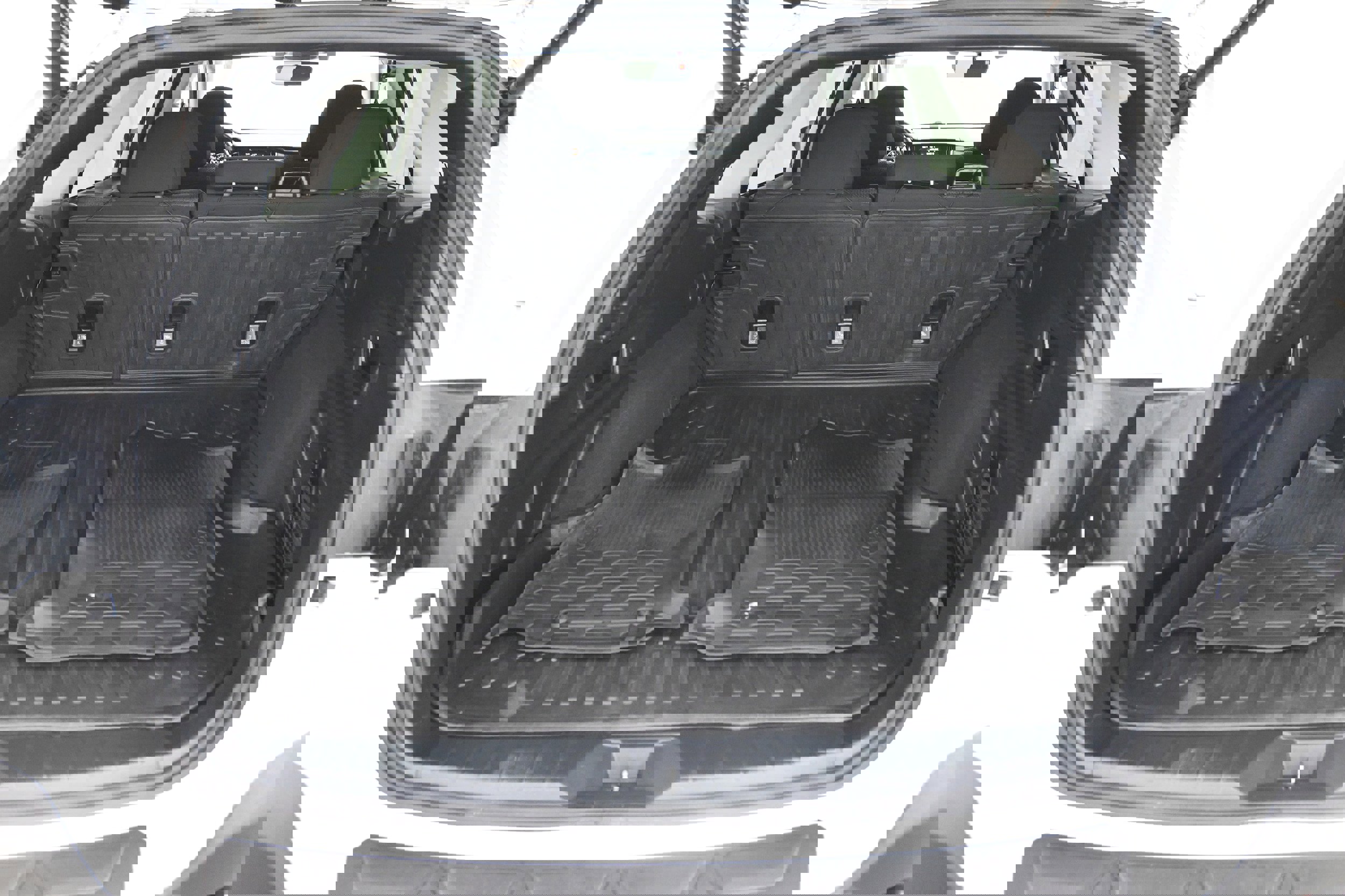 Used 2020 Subaru Outback Premium image 26