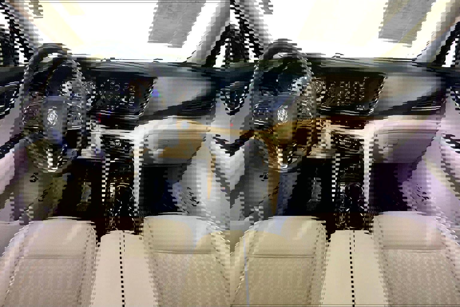 Used 2023 Buick Envision Avenir image 15