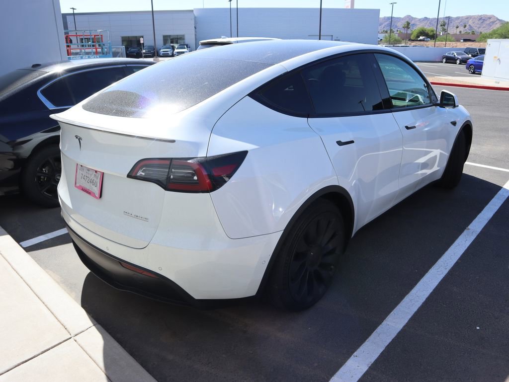Used 2022 Tesla Model Y Performance AWD/4WD image 4