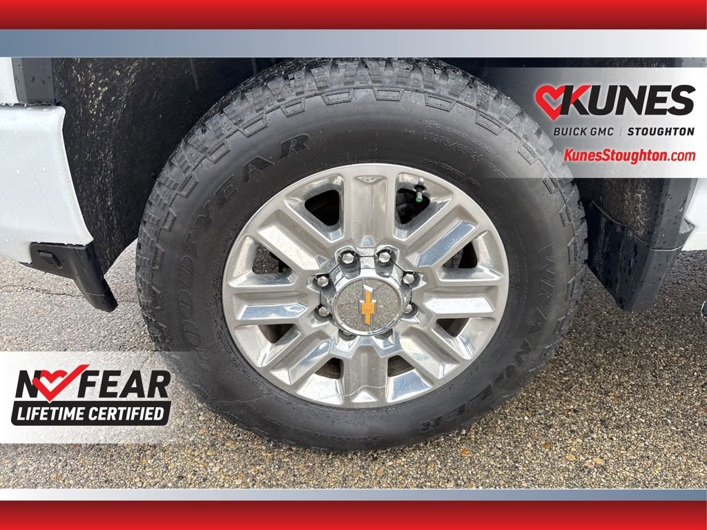Used 2022 Chevrolet Silverado 2500 LTZ w/ LTZ Plus Package image 16