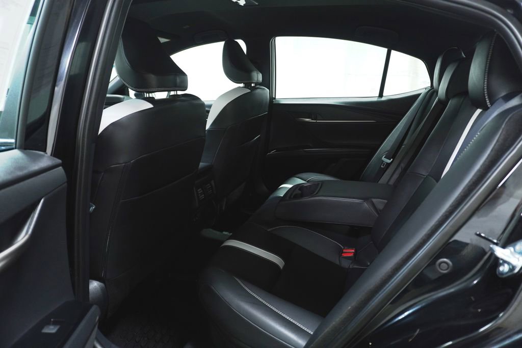 Certified 2025 Toyota Camry SE image 13