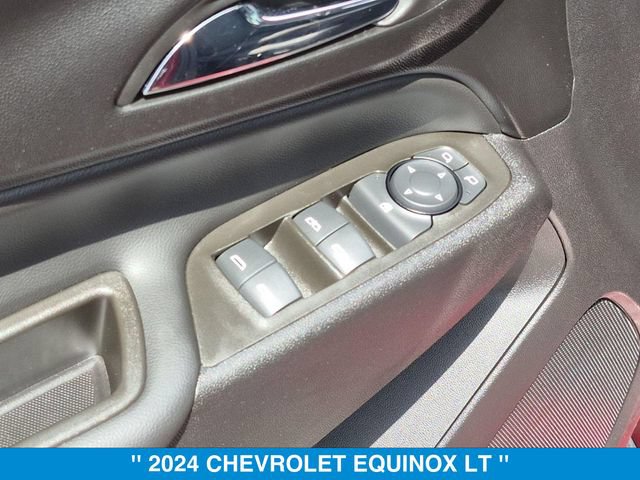 Used 2024 Chevrolet Equinox LT AWD/4WD image 11