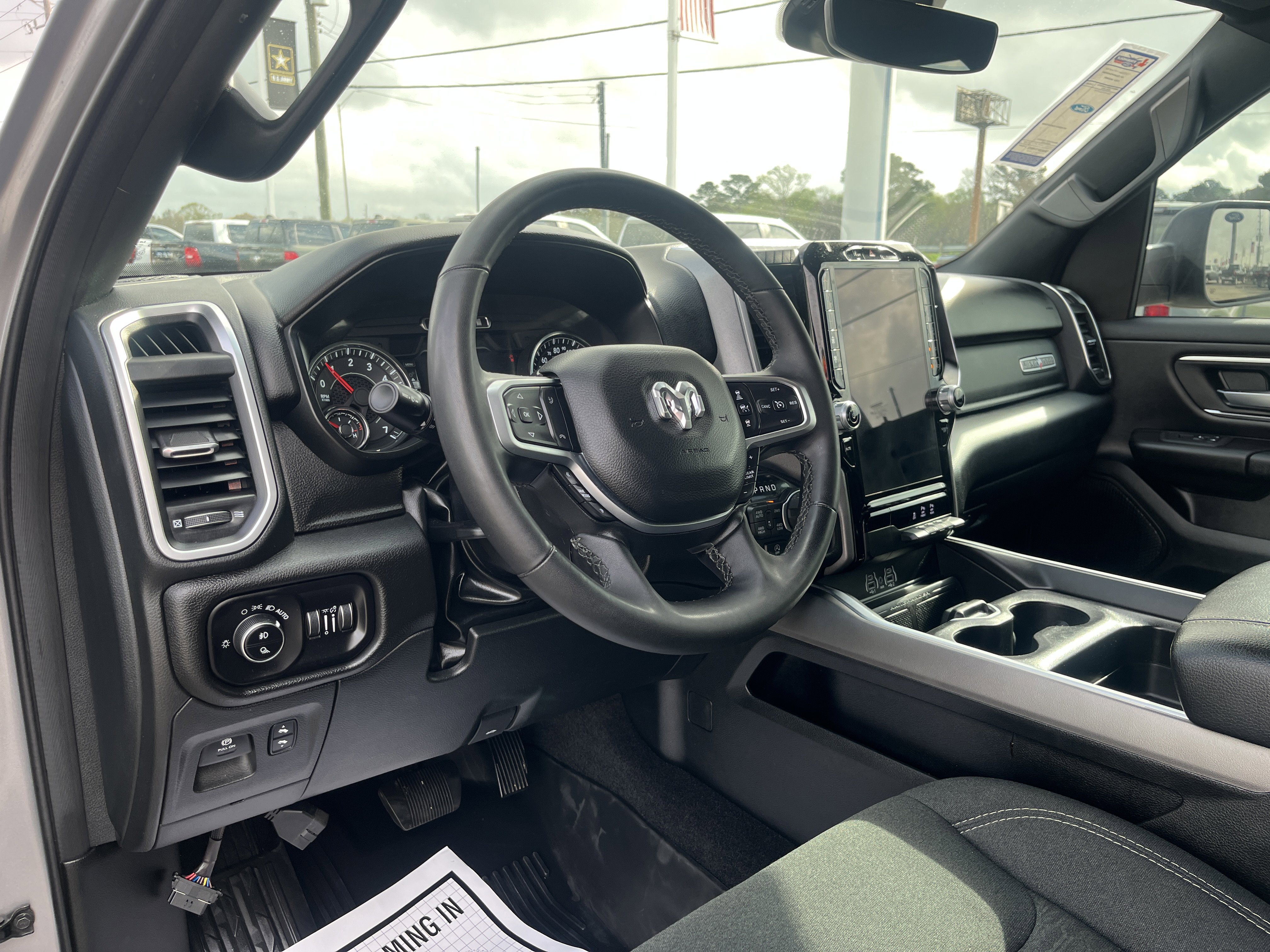 Used 2025 RAM 1500 Lone Star AWD/4WD image 13