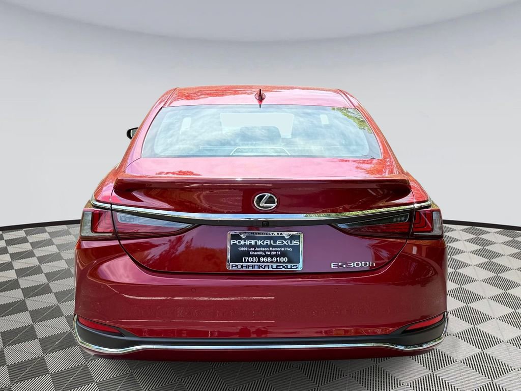 Used 2025 Lexus ES 300h w/ Technology Package FWD image 3