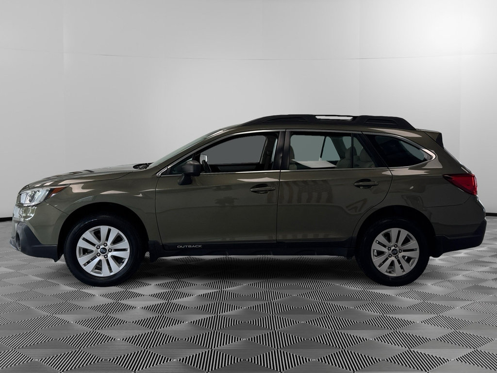 Used 2018 Subaru Outback 2.5i AWD/4WD image 5