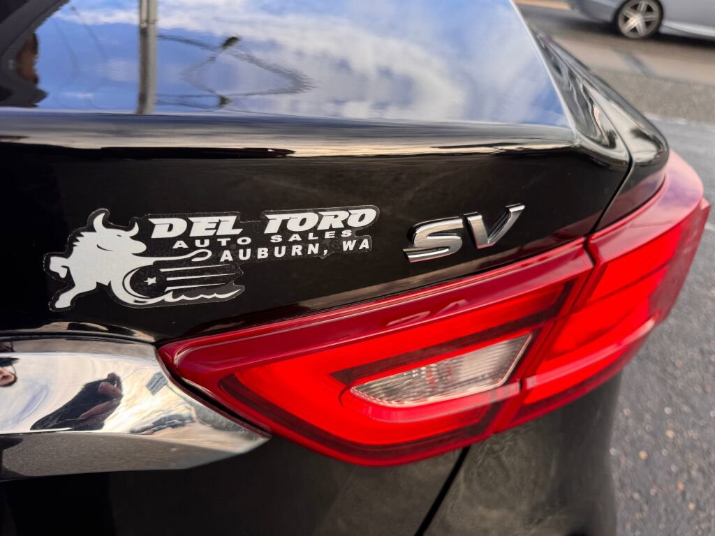 Used 2018 Nissan Maxima 3.5 SV image 9