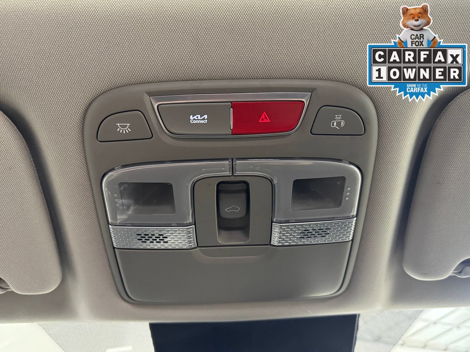 Used 2023 Kia Telluride EX w/ EX Captain's Chair Package FWD image 30