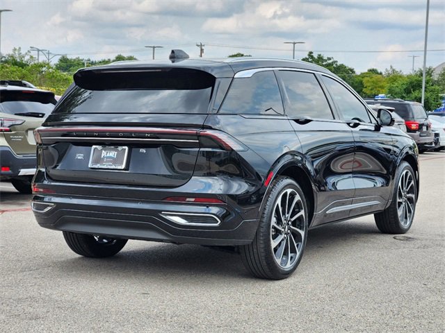 New 2024 Lincoln Nautilus Black Label image 5
