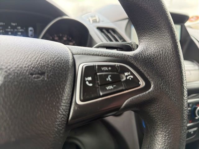 Used 2019 Ford Escape SE image 38