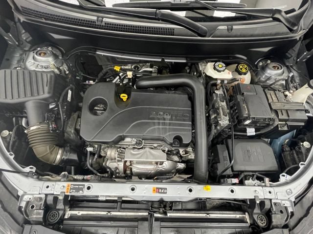 Certified 2023 Chevrolet Equinox LS w/ LPO, Floor Liner Package AWD/4WD image 15