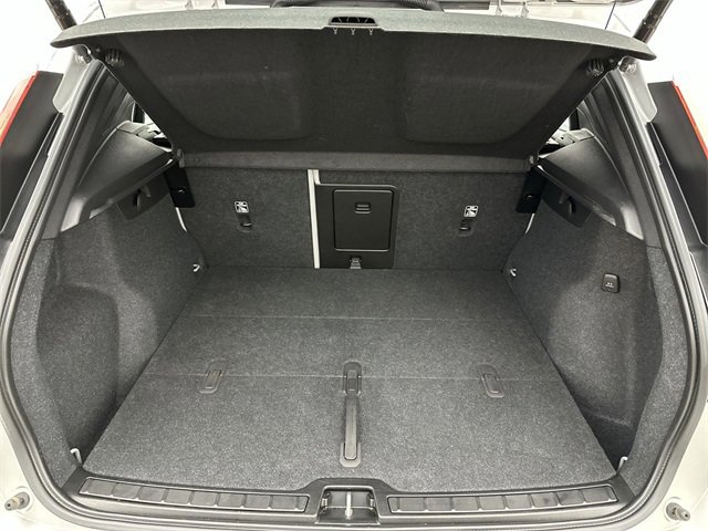 Certified 2023 Volvo XC40 Recharge Ultimate image 23
