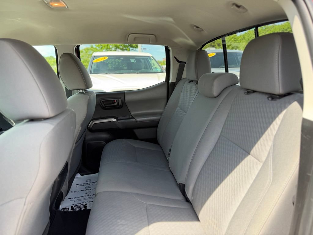 Used 2023 Toyota Tacoma SR5 w/ SX Package AWD/4WD image 5