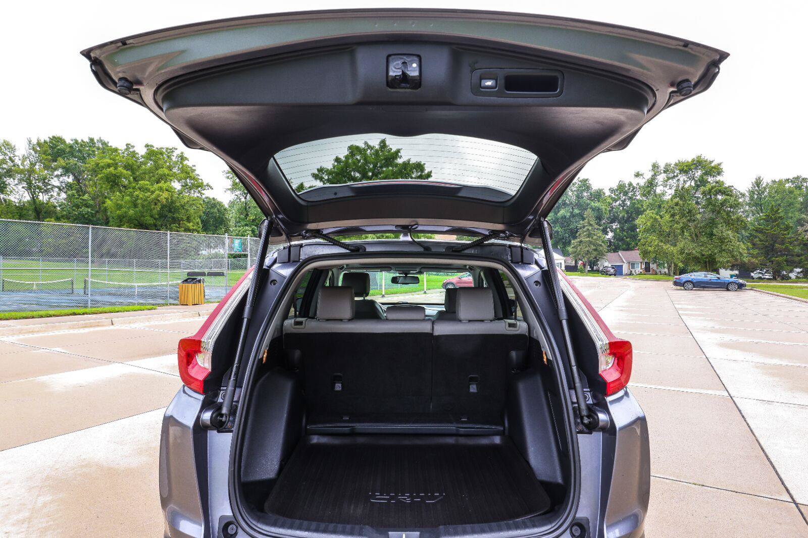 Used 2017 Honda CR-V Touring image 25