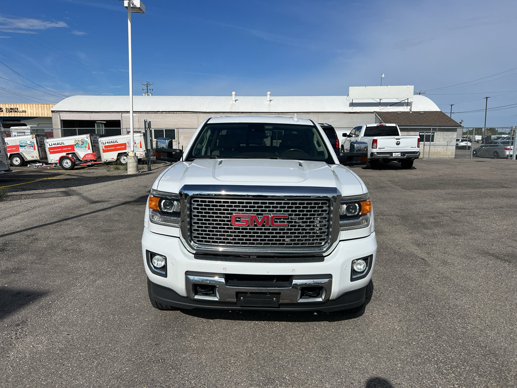 Used 2016 GMC Sierra 2500 Denali w/ Duramax Plus Package AWD/4WD image 8