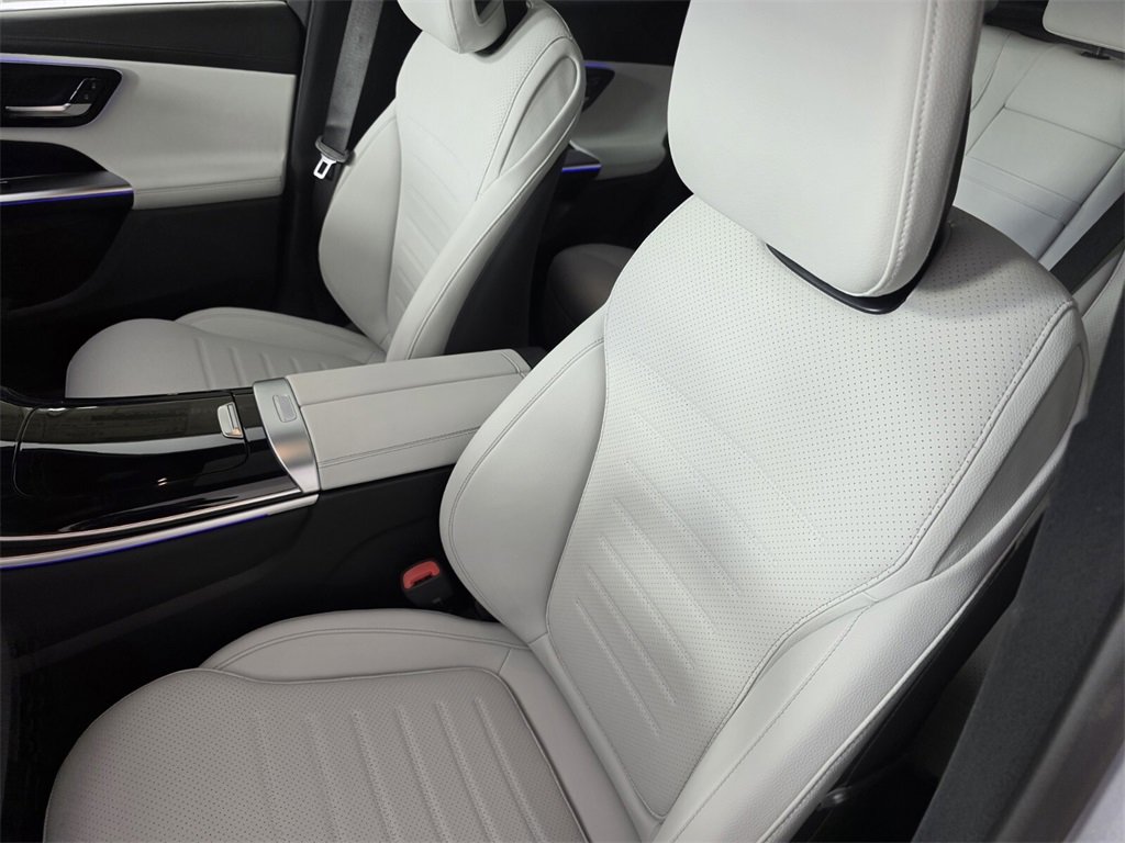 New 2026 Mercedes-Benz GLC 300 image 8