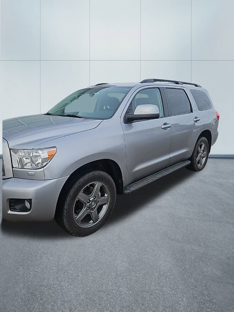Used 2017 Toyota Sequoia SR5 image 6