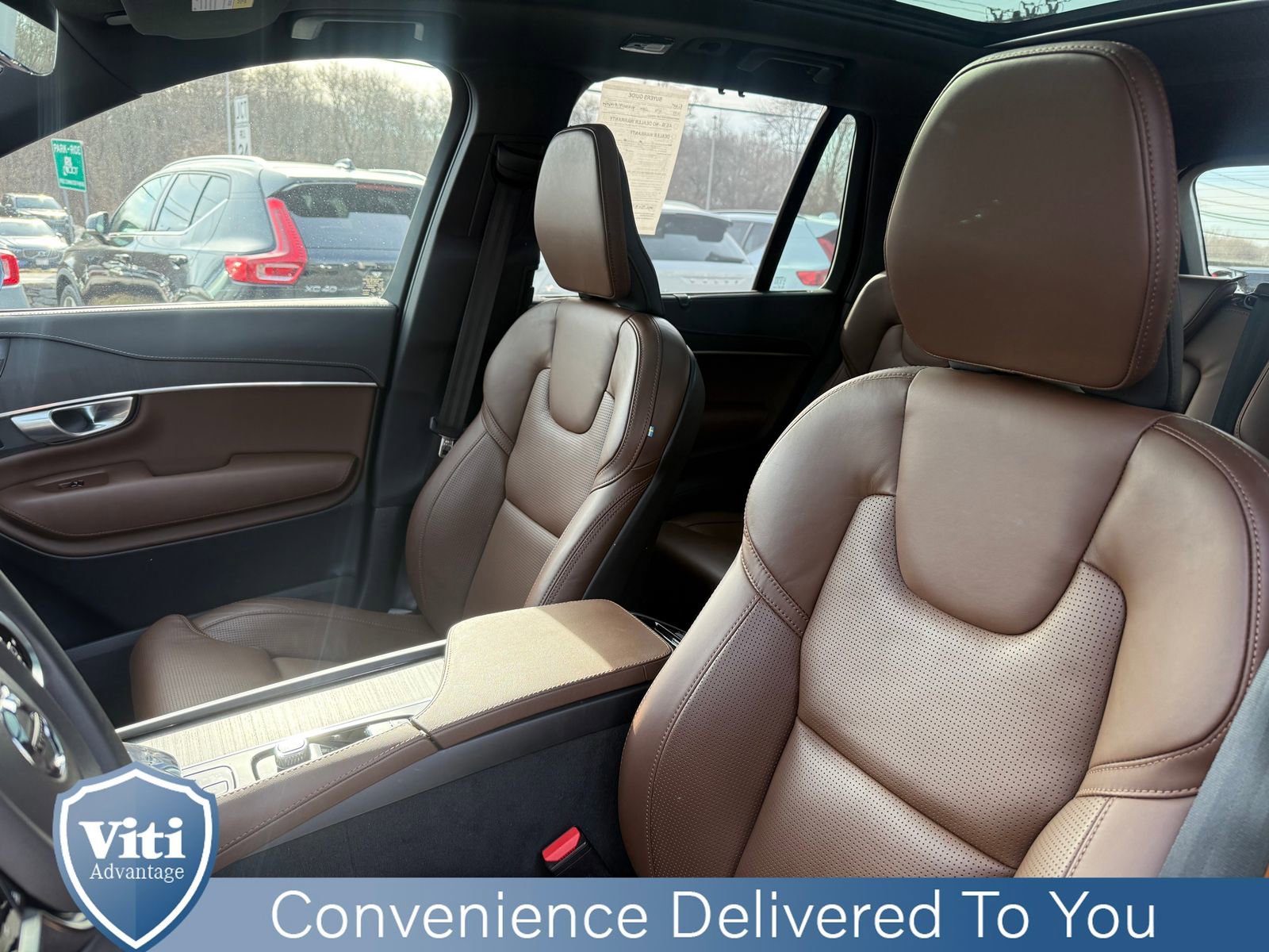 Certified 2024 Volvo XC90 B6 Ultimate w/ Protection Package Premier image 18