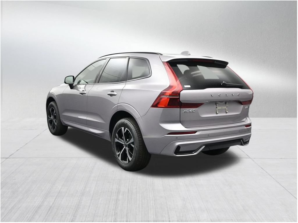 New 2026 Volvo XC60 B5 Core AWD/4WD image 3