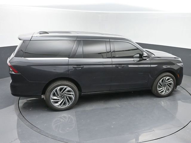 Used 2025 Lincoln Navigator Reserve AWD/4WD image 36