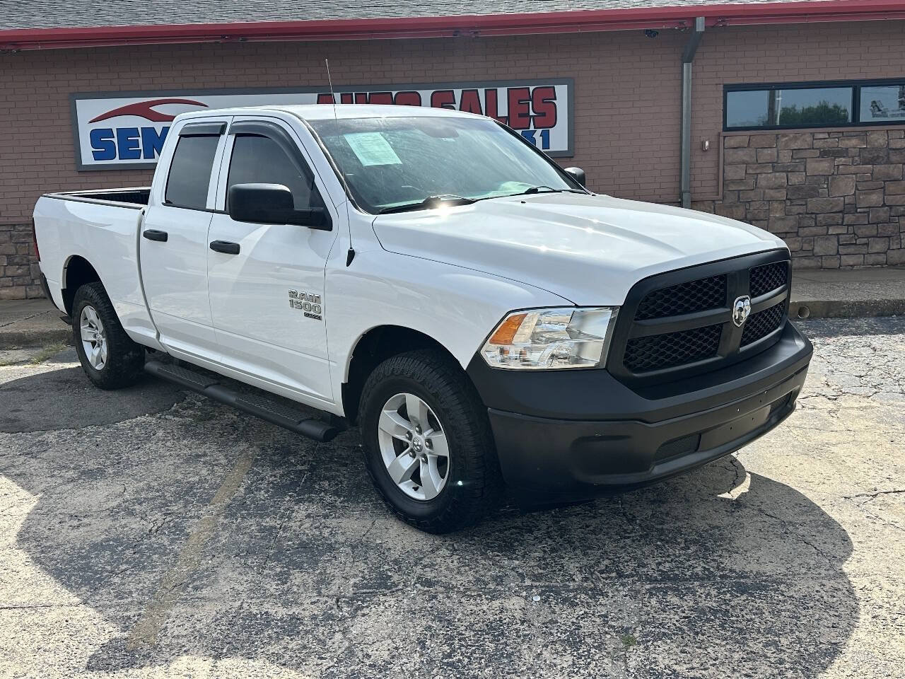 Used 2020 RAM 1500 Tradesman AWD/4WD image 2