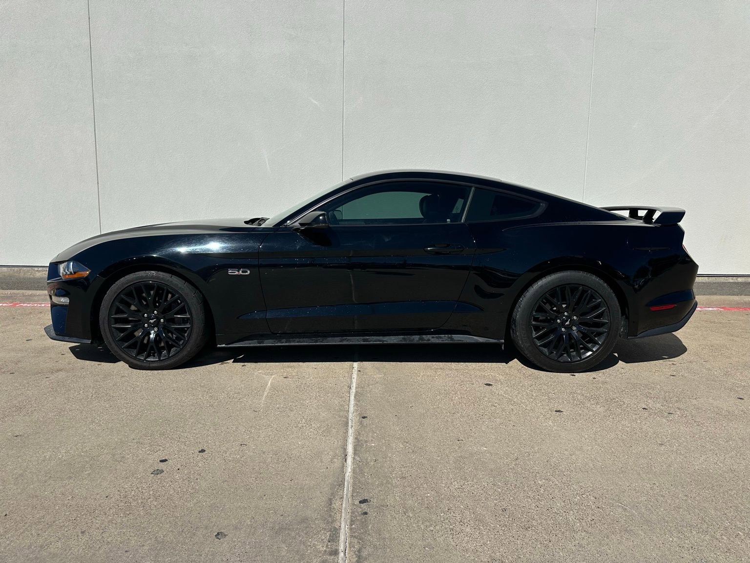 Used 2019 Ford Mustang GT Premium w/ GT Performance Package image 5