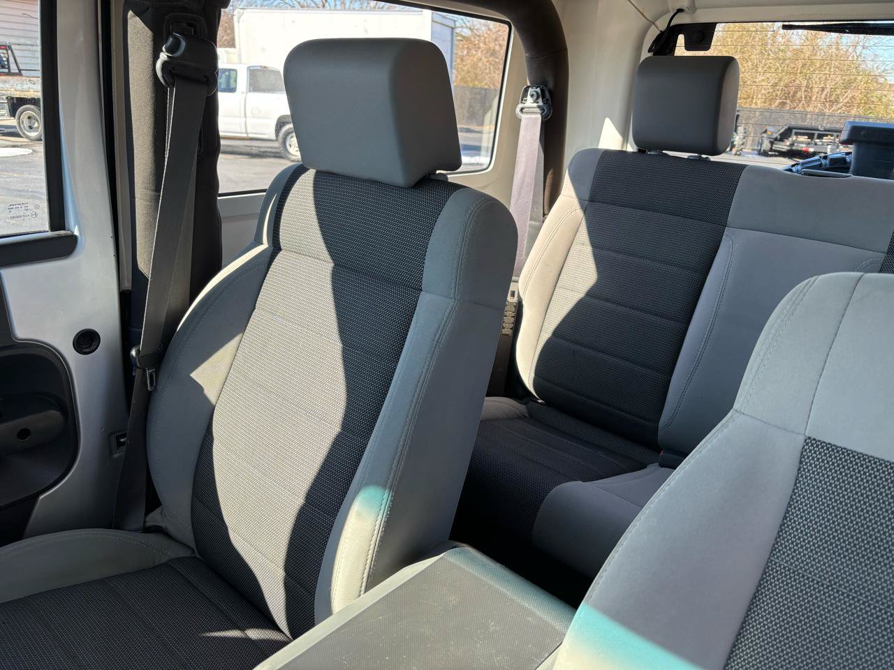 Used 2007 Jeep Wrangler X AWD/4WD image 13