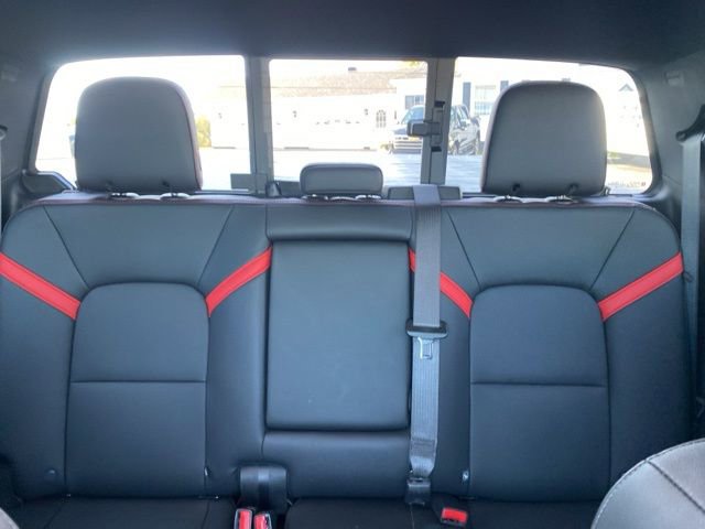 Used 2023 Chevrolet Colorado Z71 w/ Z71 Convenience Package 2 image 21