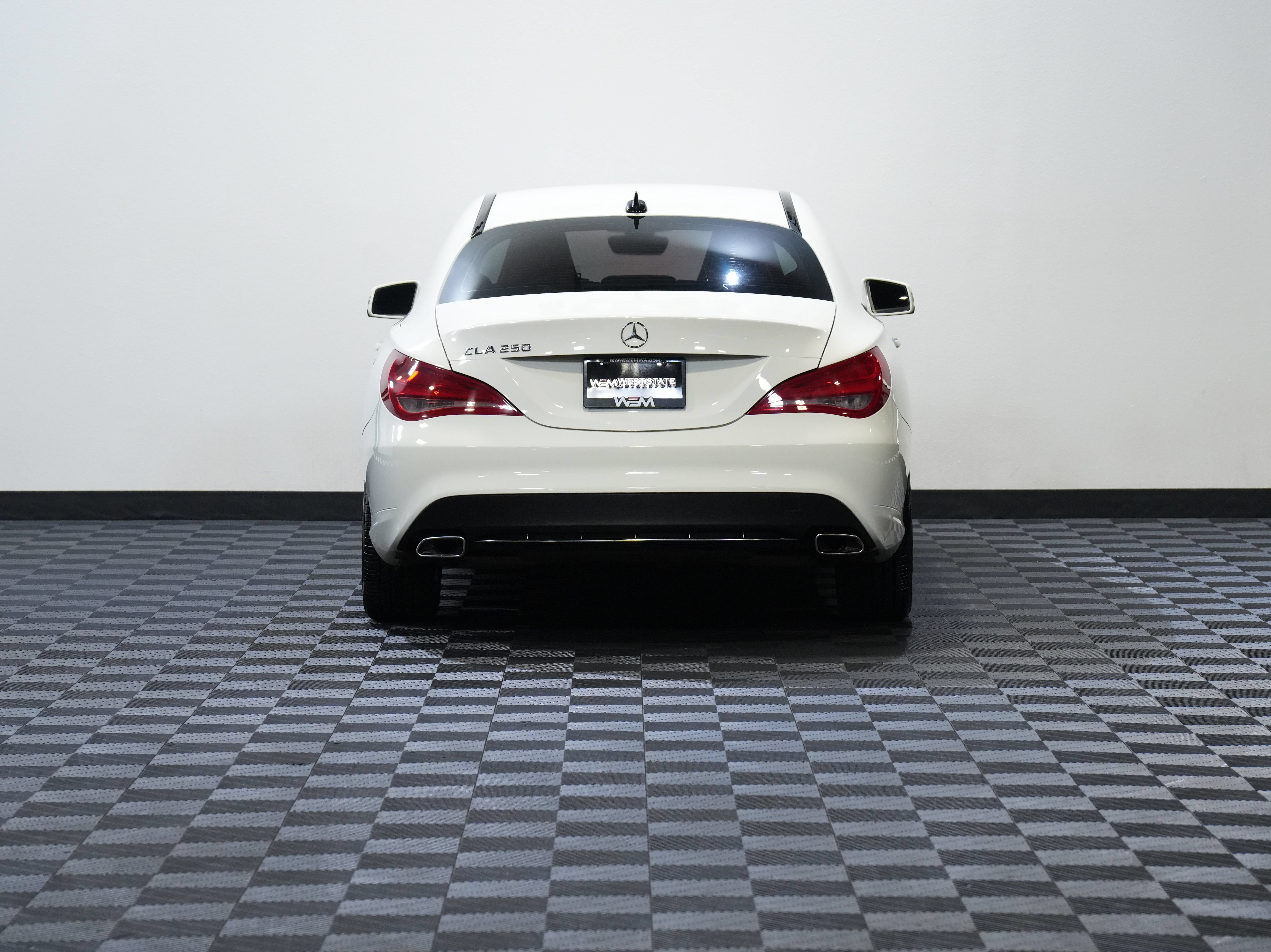 Used 2015 Mercedes-Benz CLA 250 image 7