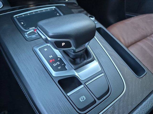 Used 2020 Audi Q5 2.0T Premium Plus AWD/4WD image 12