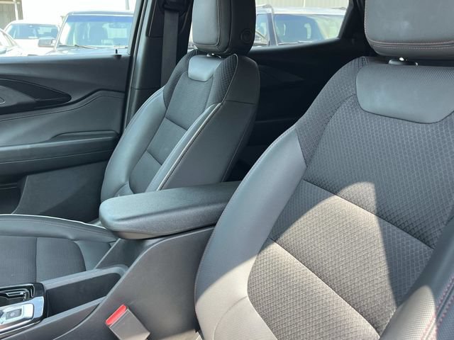 Used 2023 Chevrolet TrailBlazer RS FWD image 29