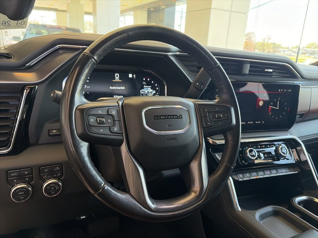 Used 2024 GMC Sierra 2500 Denali Ultimate image 13