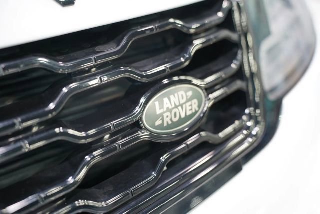 Used 2022 Land Rover Range Rover Sport HSE Dynamic AWD/4WD image 5